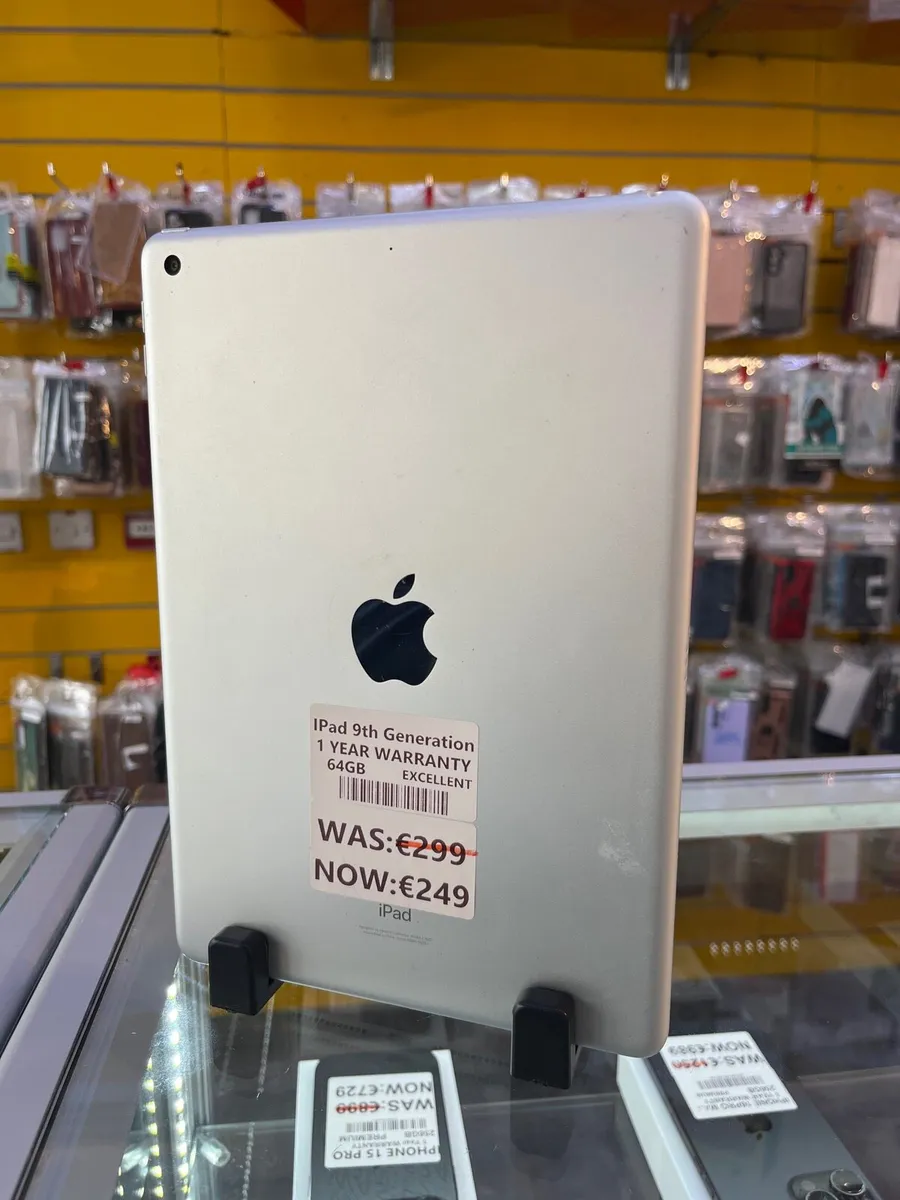 iPad 9 generation 1 year warranty and 64GB - Image 1