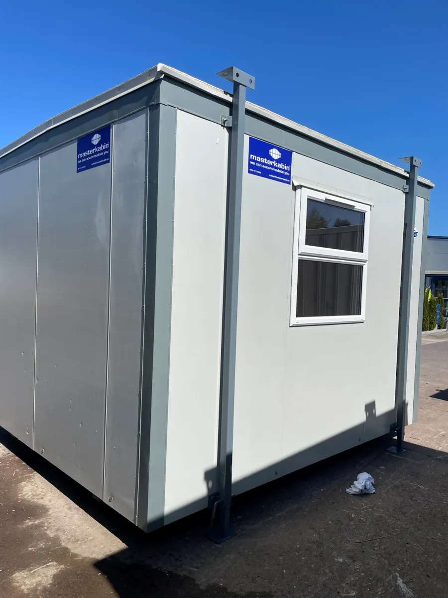 12ft x 10ft Cabin - Image 3