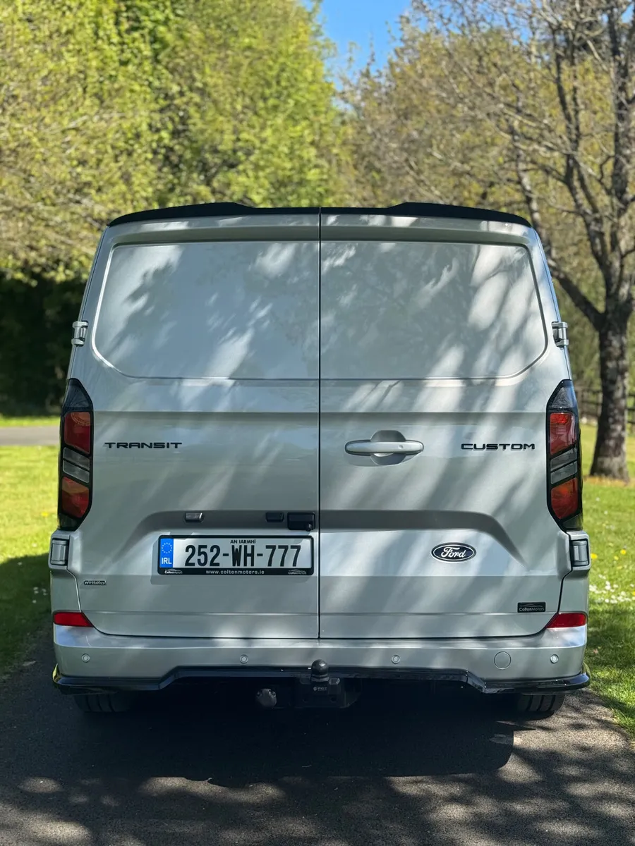 2025 Ford Tourneo Custom - Premium Spec – - Image 4
