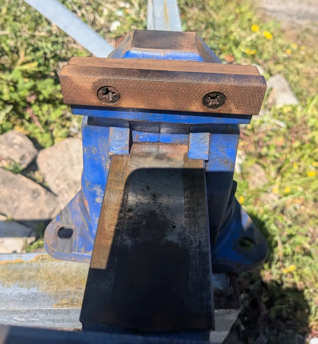 Record swivel vice - Image 1