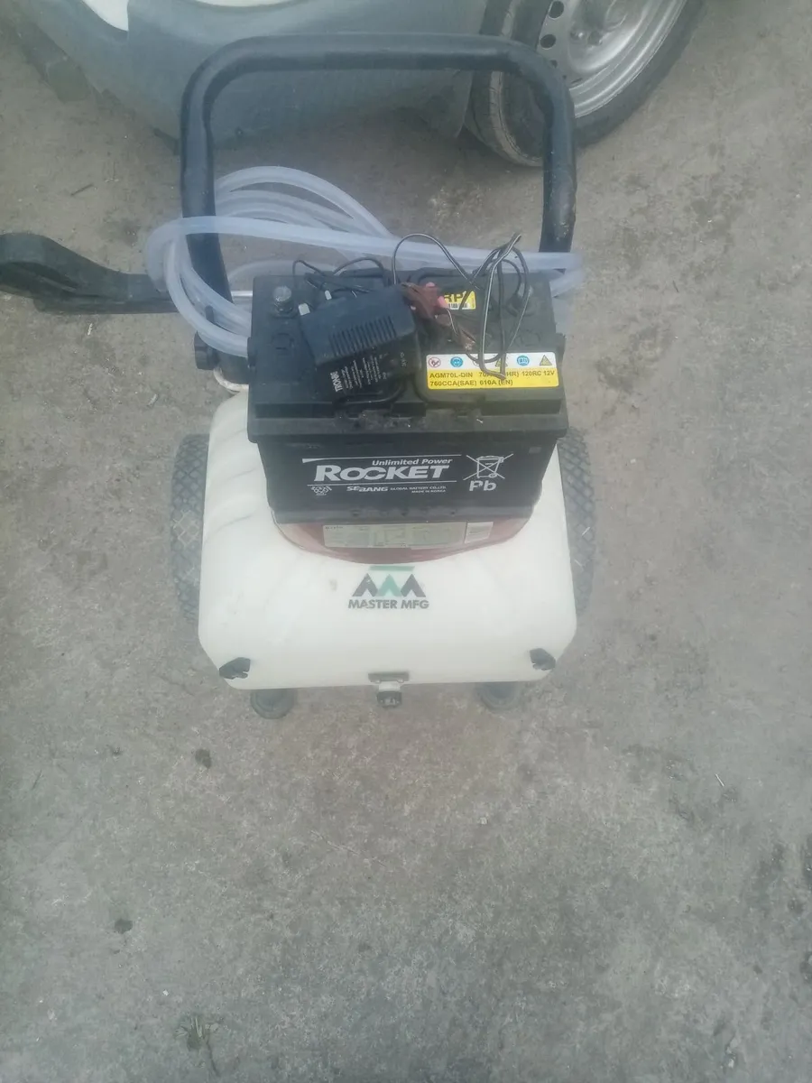 Spray cart - Image 1