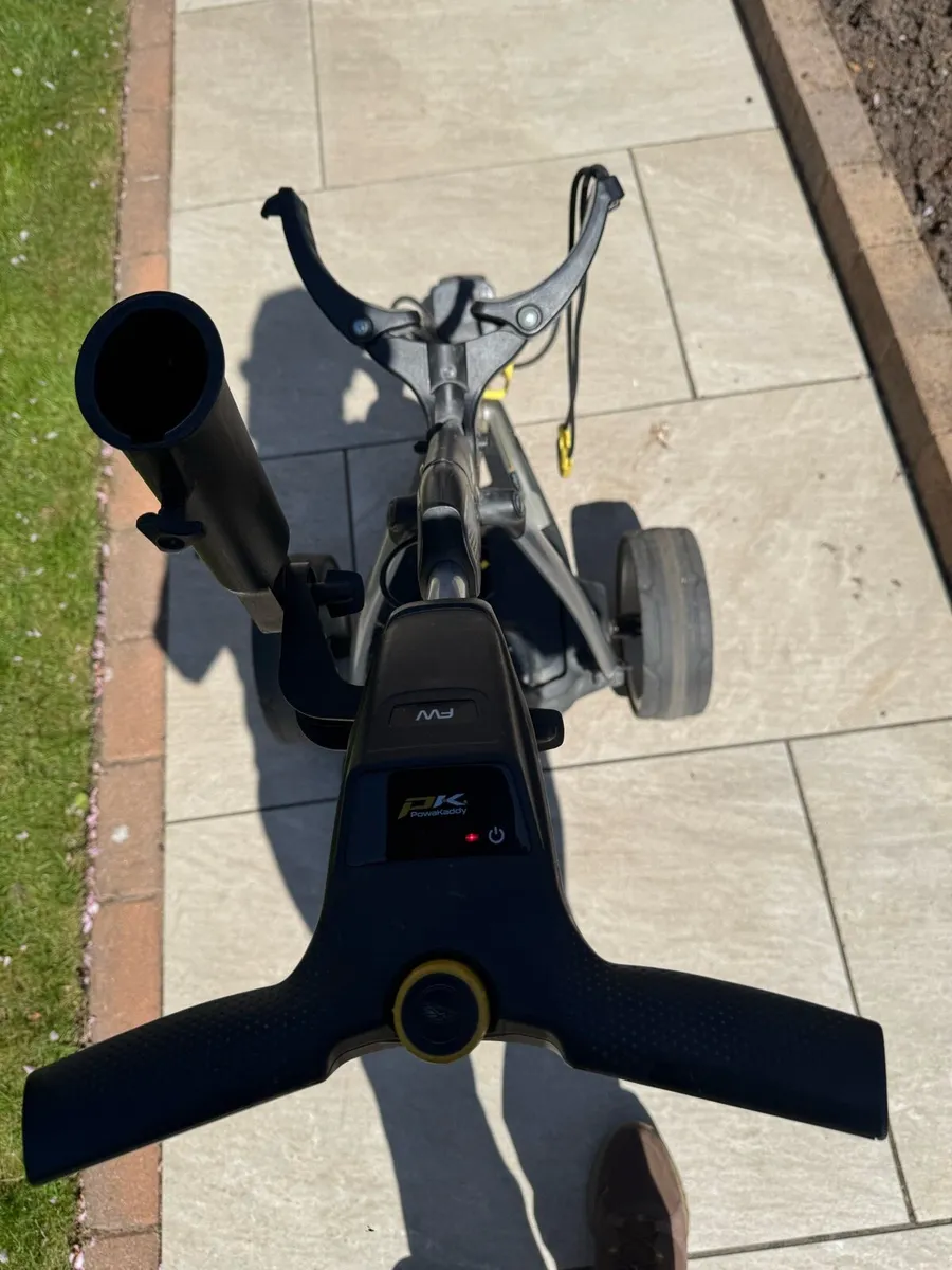 Powakaddy golf trolley - Image 3