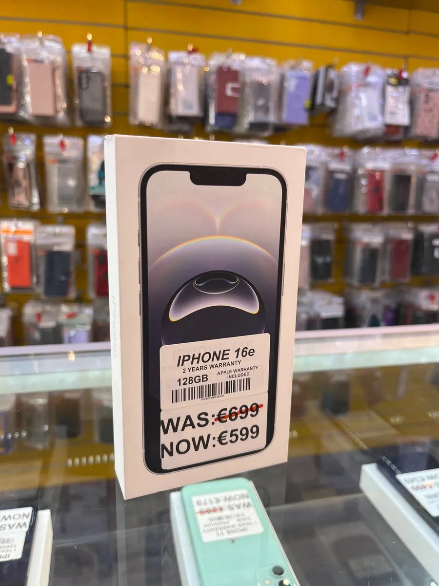 iPhone 16e 2 year warranty 128GB NEW - Image 1