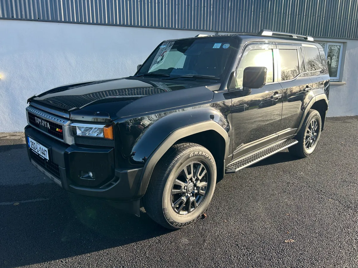 252 Toyota Land Cruiser Auto 2.8 D4D - Image 2