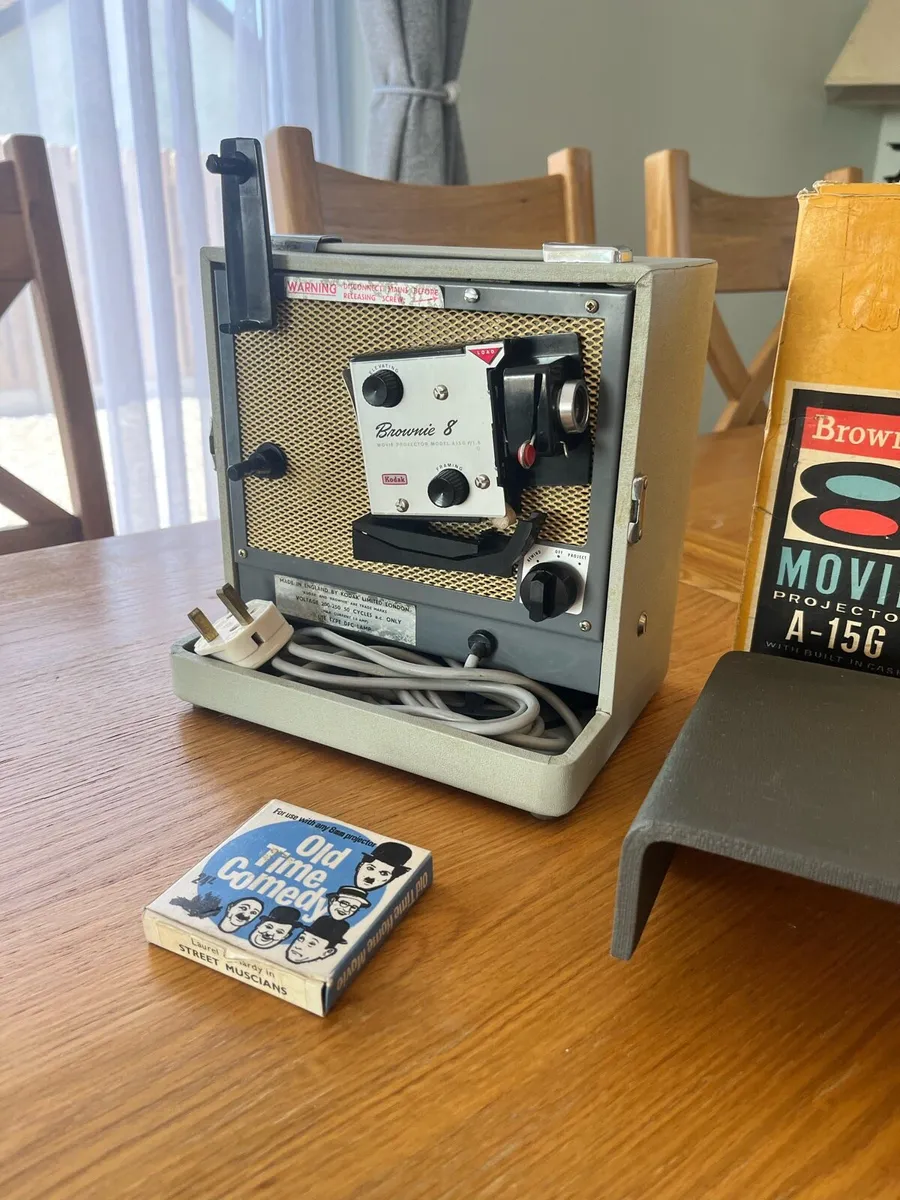 Vintage Kodak A-15G Projector Working Fully - Image 2