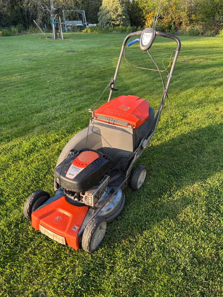 Husqvarna LC48ve mower - Image 1