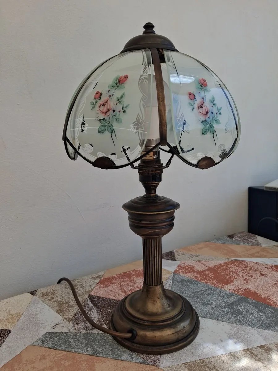 Antique table lamp - Image 1