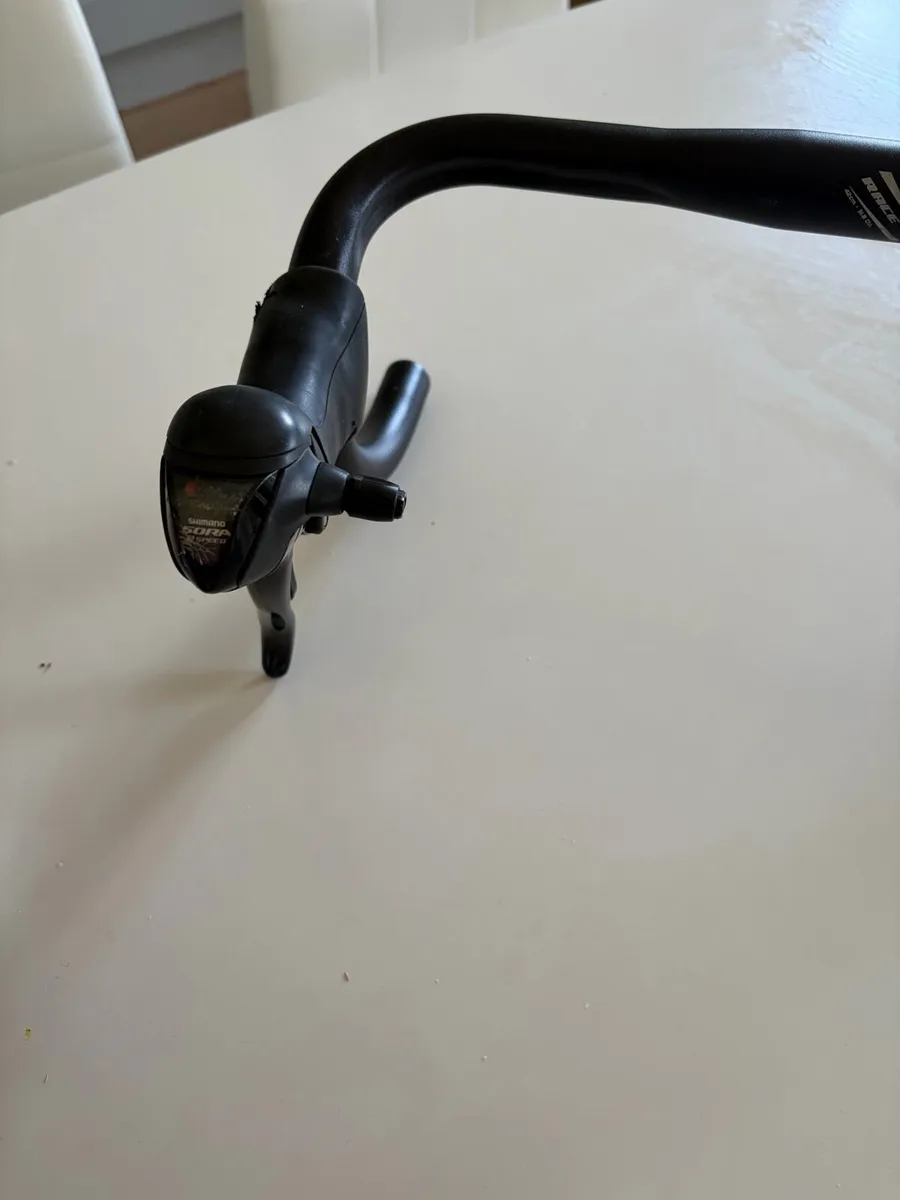 ROAD BIKE HANDLE BAR WITH SHIFTERS - Image 2