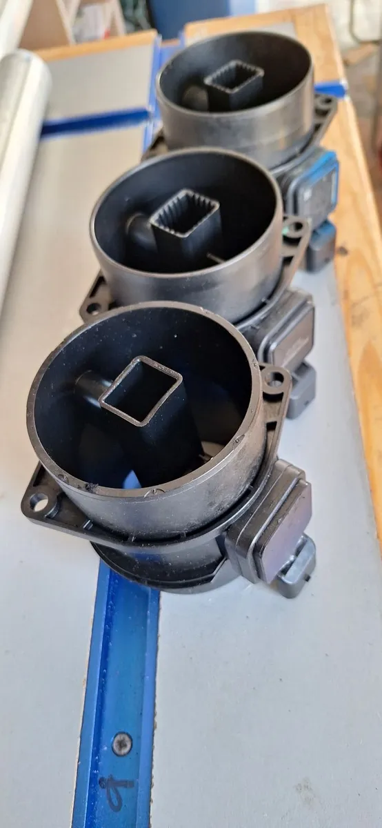 Mass Air flow meter - Image 1