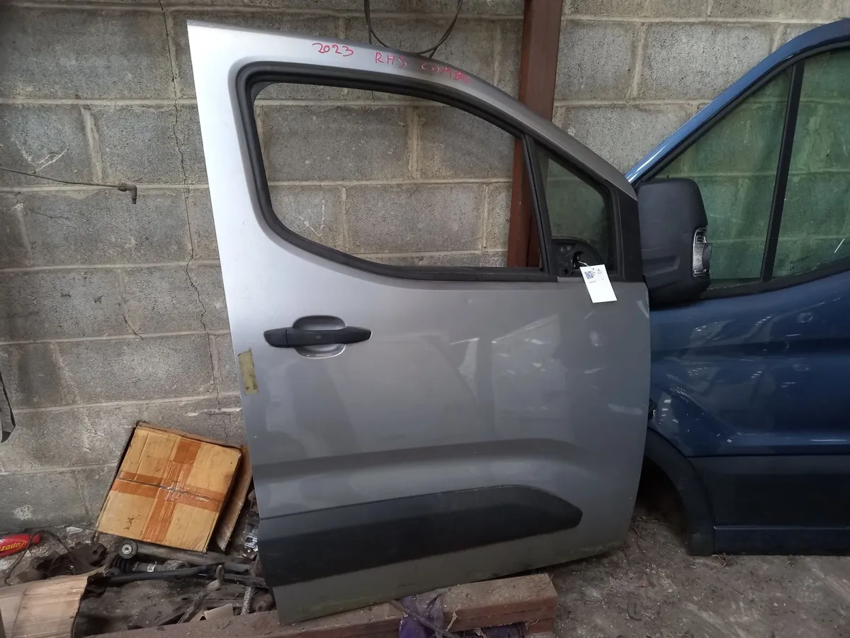 Parts Auction - Image 1