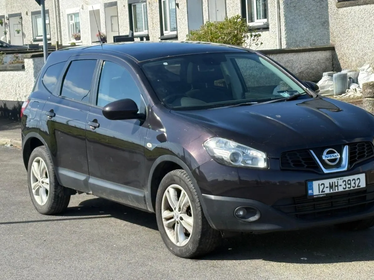 2012 Nissan Qashqai 7 seater - Image 1