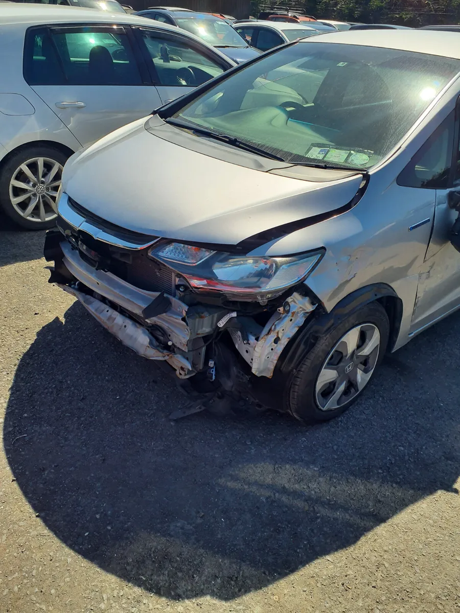Honda Fit 2019 only 63,000 km - Image 3