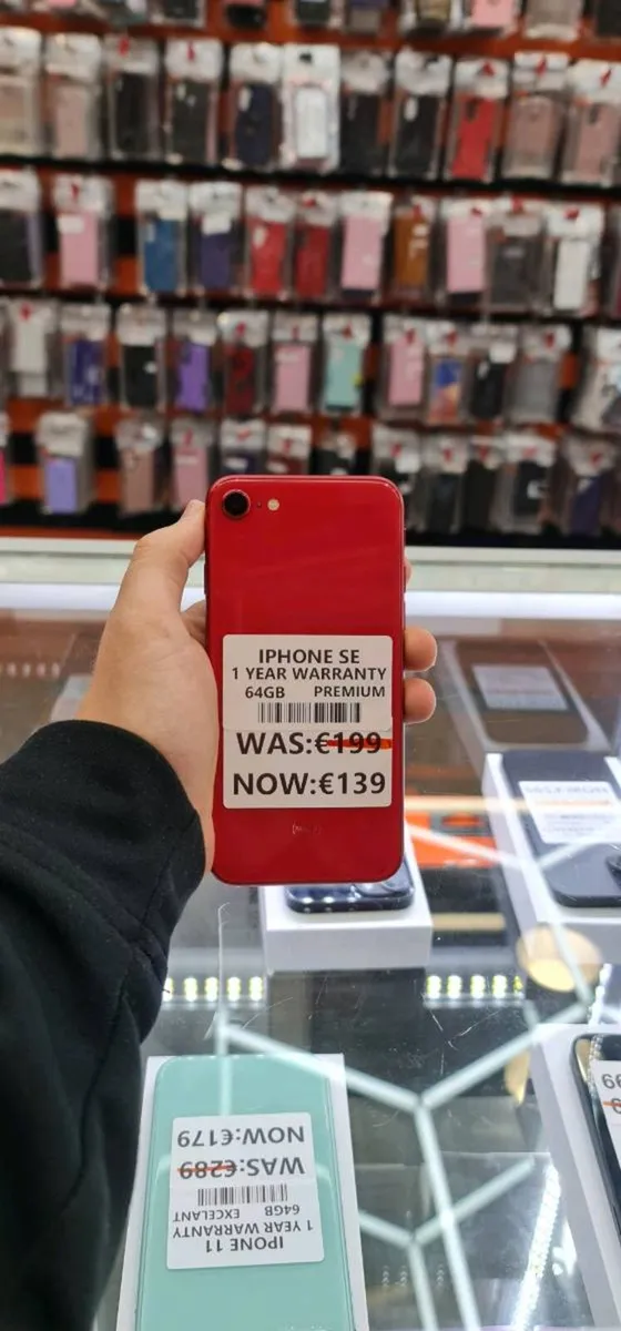 IPhone SE 64GB PREMIUM Red unlocked