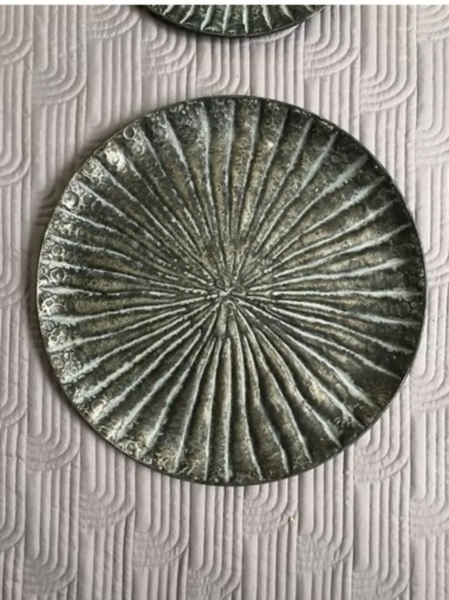 Decorative plates - Antique silver look - Image 1