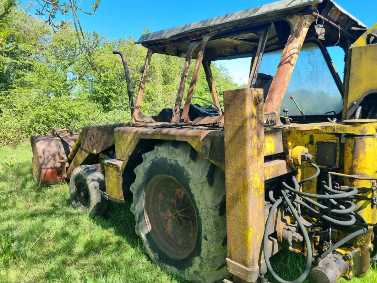 80's 3cx digger for export - Image 1