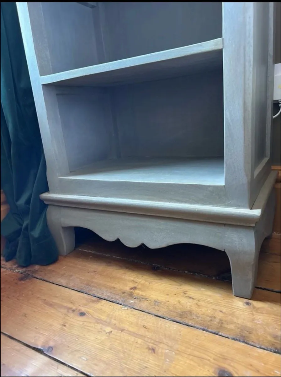 Antique French Style Bedside Tables - Image 4