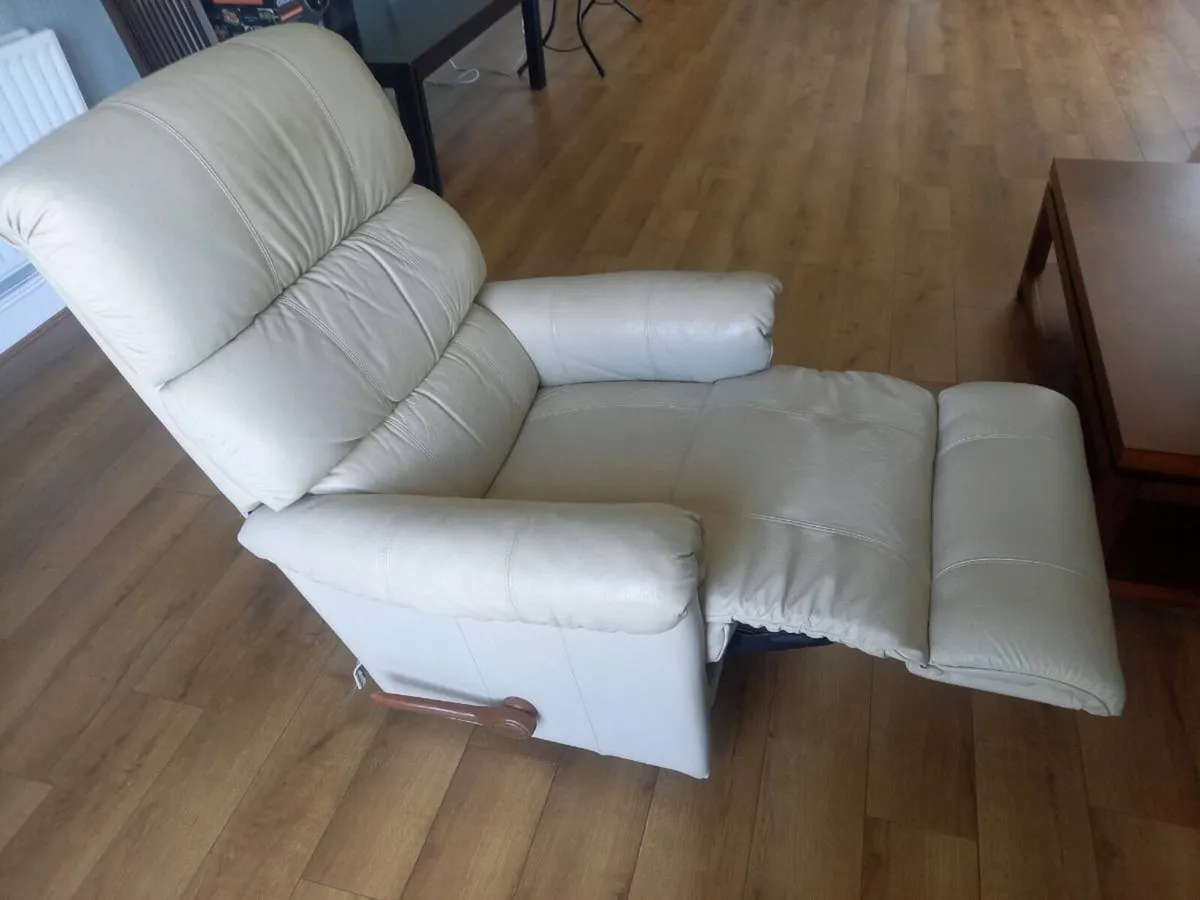 Armchair Recliner for Sale - Image 2