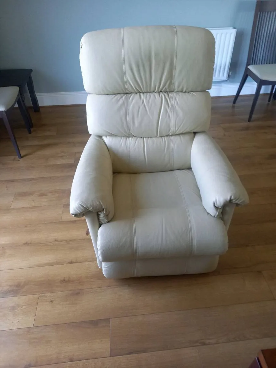 Armchair Recliner for Sale - Image 1