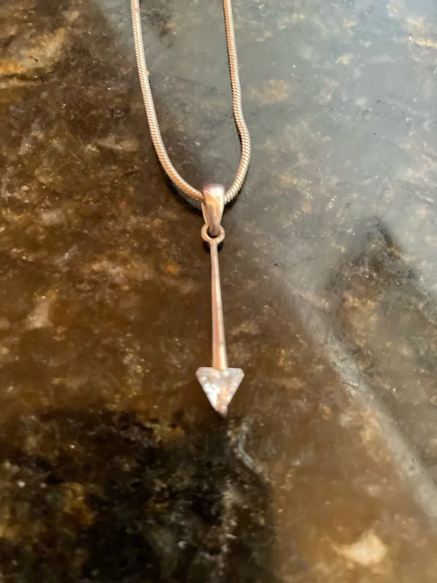 Sterling Silver pendant and chain - Image 2