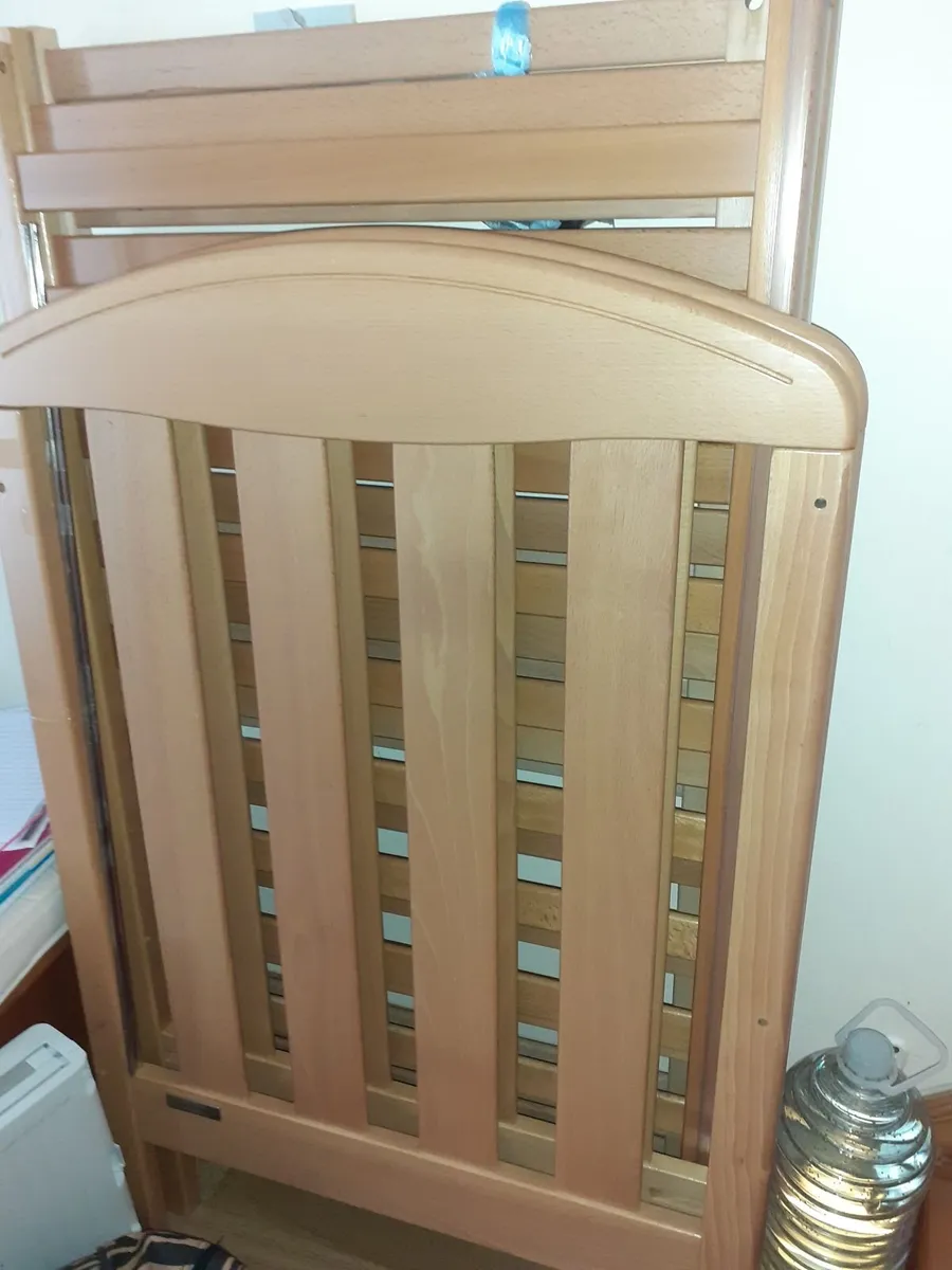 M&P Solid wood cot - Image 2