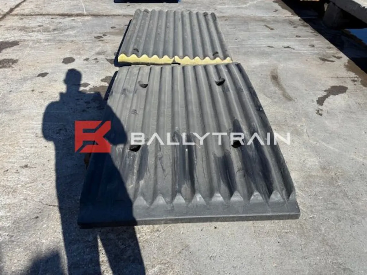 Sandvik QJ341 Jaw Plates -Extec C12  Sandvik QJ340 - Image 4