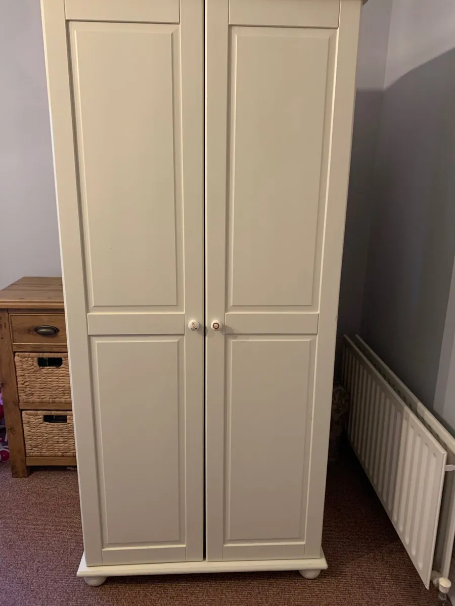 Wardrobe and chest of drawers - Image 3