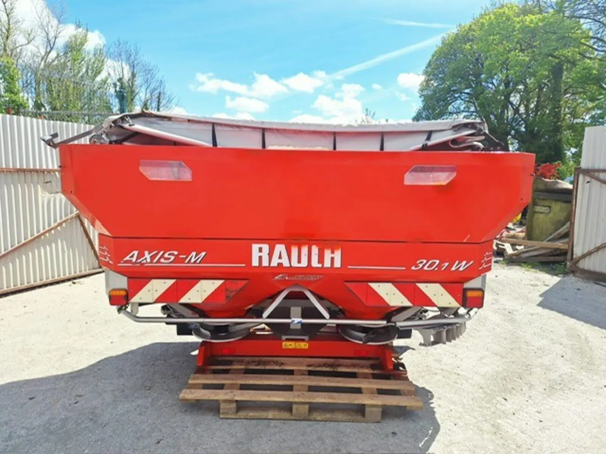 2015 Rauch Axis 30.1W Spreader (26166) - Image 2