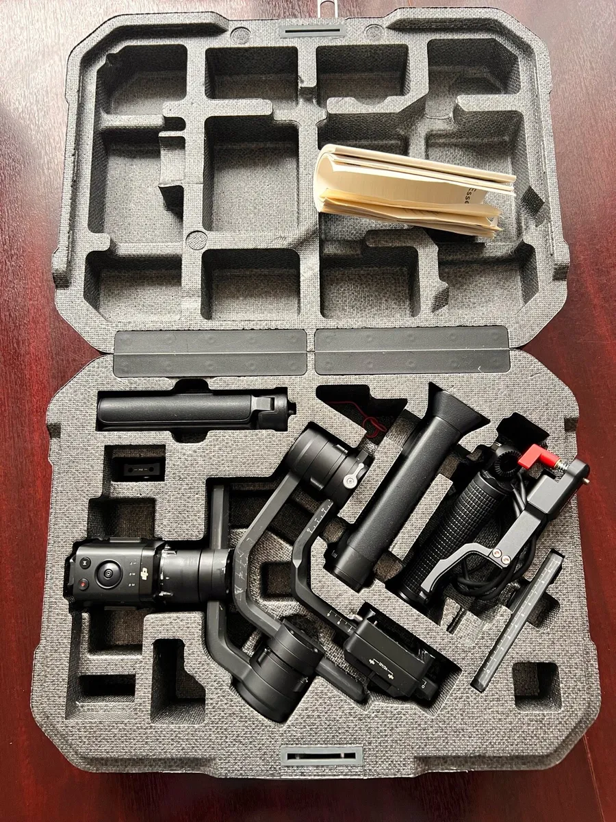 DJI Ronin S & Handle - Image 1