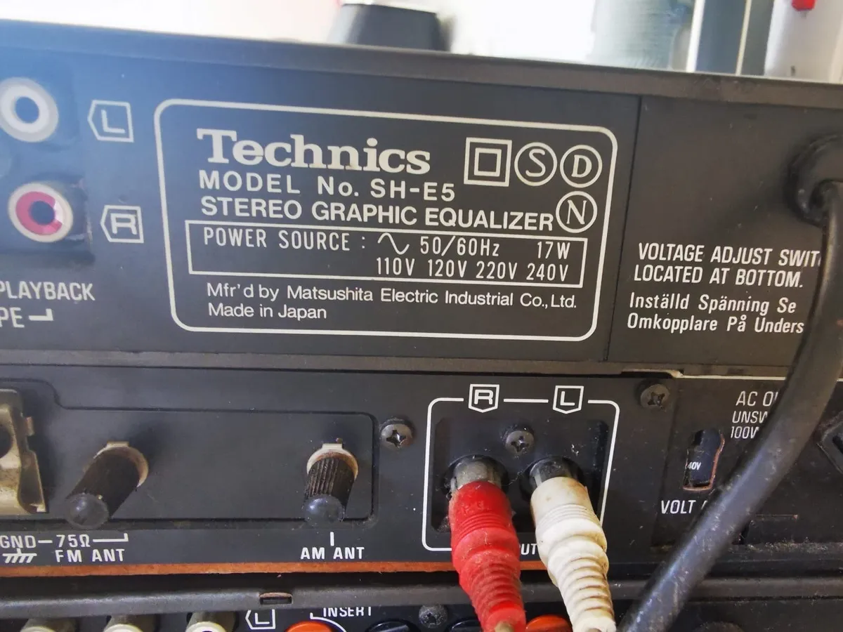 Technics Amp Tuner Graphic Equaliser - Image 4