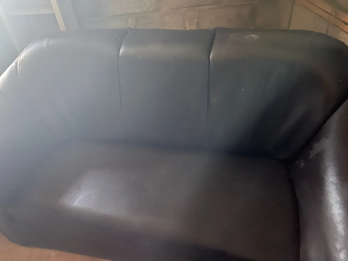 3 piece leather suite - Image 2