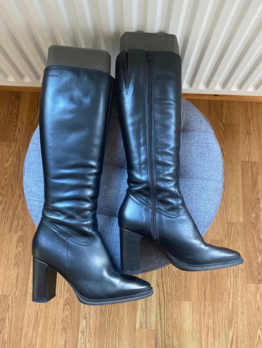 Wonders Knee High Boots - Image 3