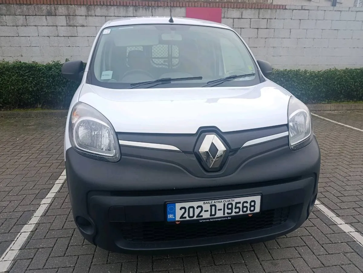 Renault - Image 3