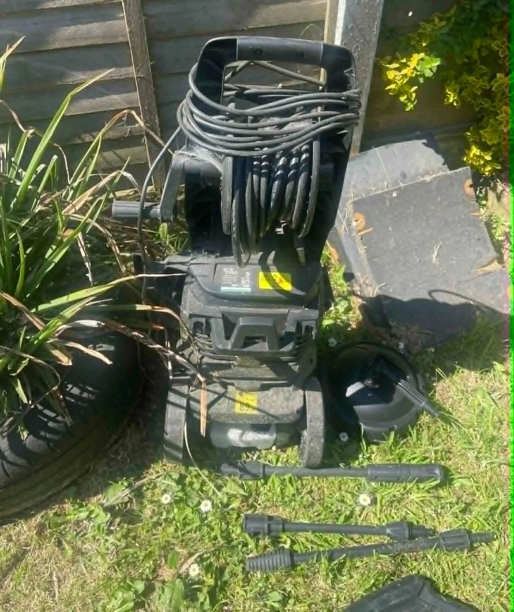parkside powerwasher with extra attachments - Image 1