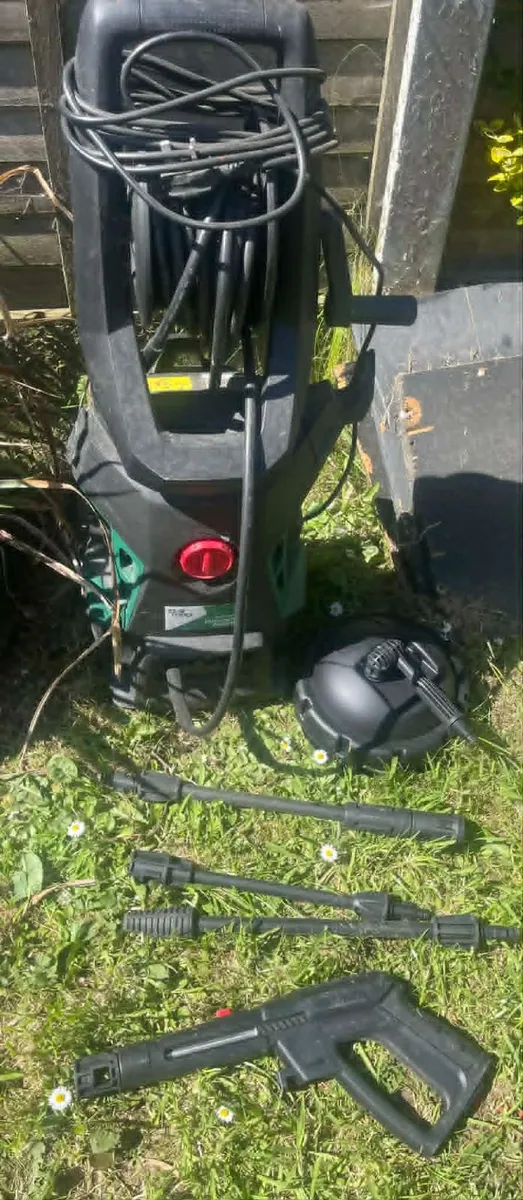 parkside powerwasher with extra attachments - Image 3