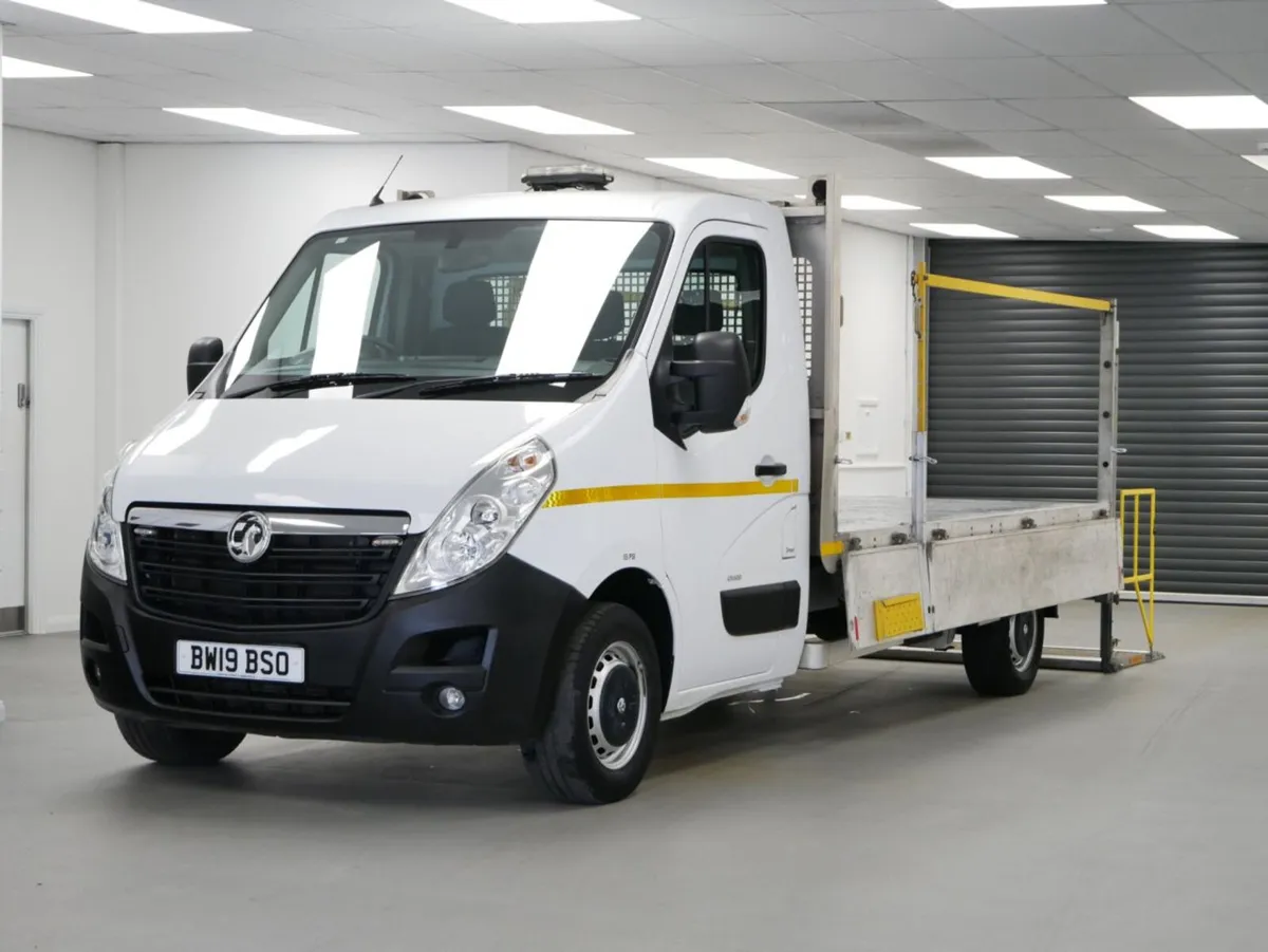 2019 Vauxhall Movano Dropside Van - Image 1