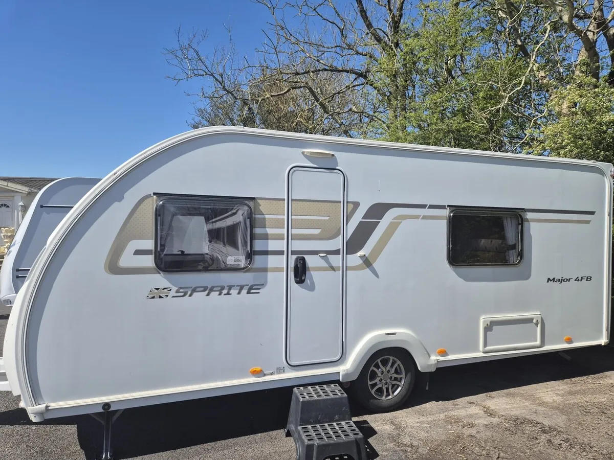 Swift sprite major 4 berth end washroom 2015 - Image 2