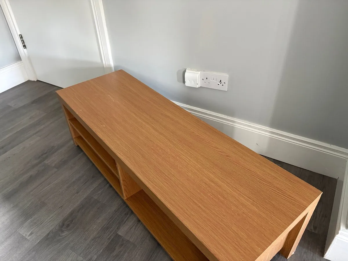 Tv stand - Image 3