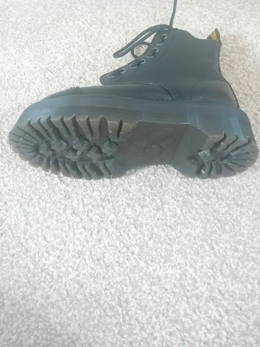 Dr Martens Leather Platform Sinclair boots - Image 3