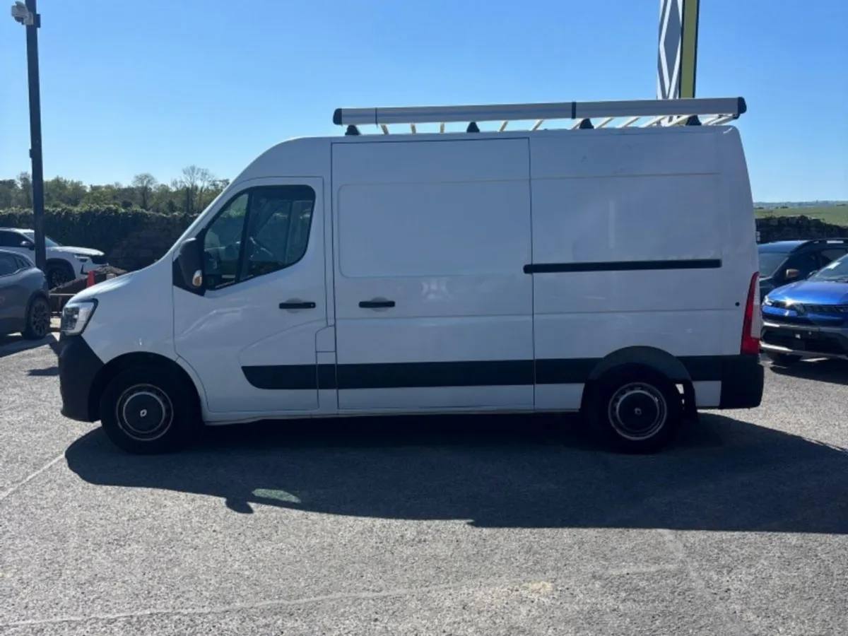Renault Master 150BHP MWB BUSINESS   EX VAT PRICE - Image 4