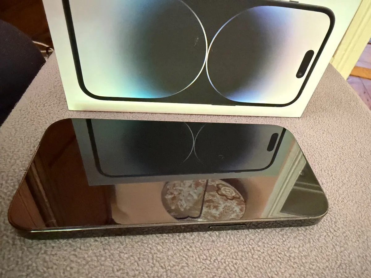 iPhone 14 Pro 256 GB Black - Image 2