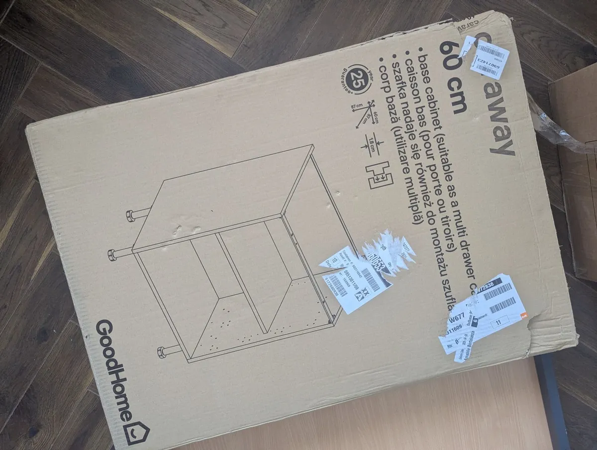 Kitchen cabinet - Image 2