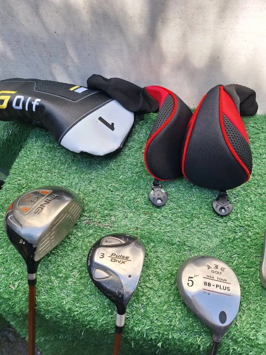 Golf clubs, full set and bag. - Image 4