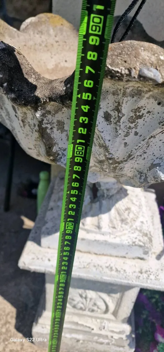 2 Concrete Flower Pots - Image 4