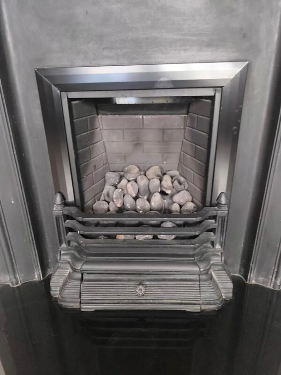 gas Fireplace - Image 2
