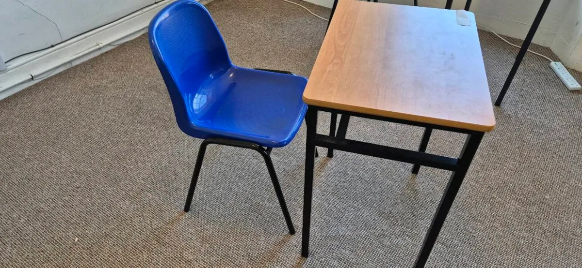 Study desk and chair set - Image 1