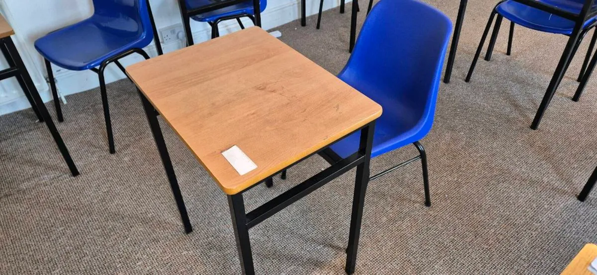 Study desk and chair set - Image 3