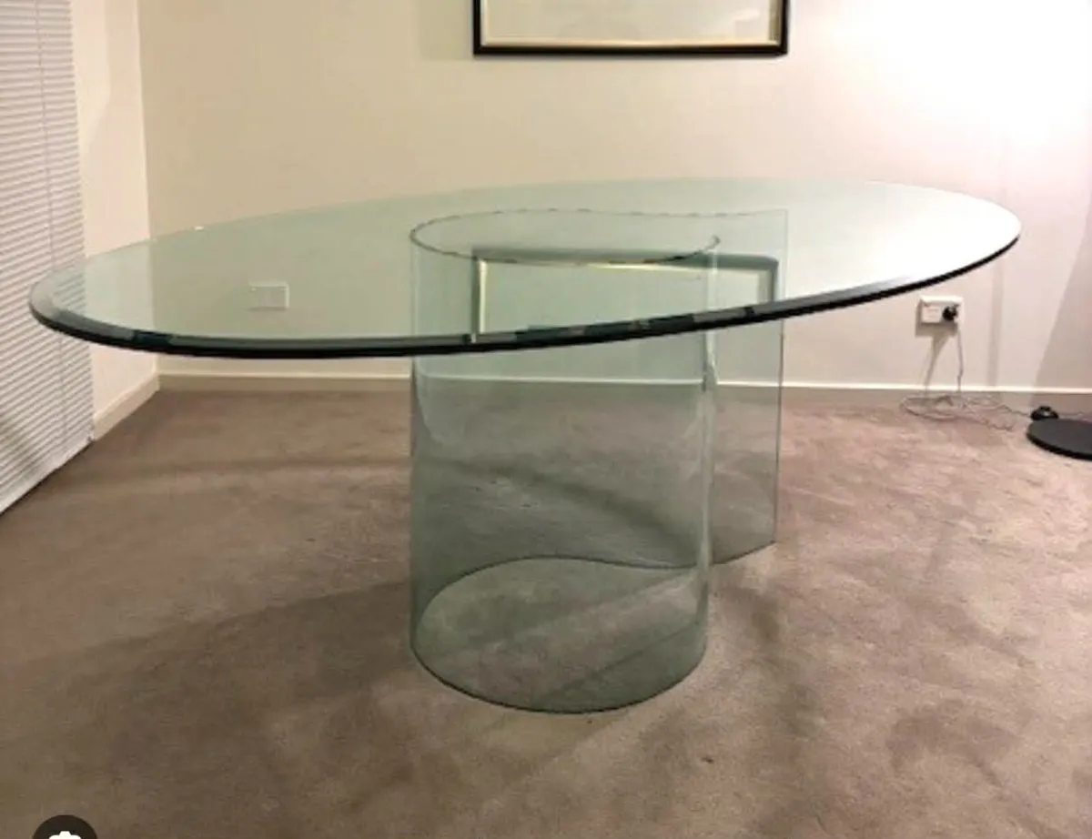 italian all glass dining table - Image 1