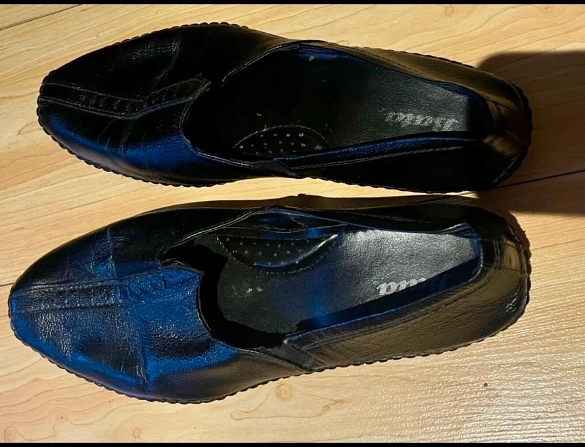 leather slip-on loafer shoes - Image 1