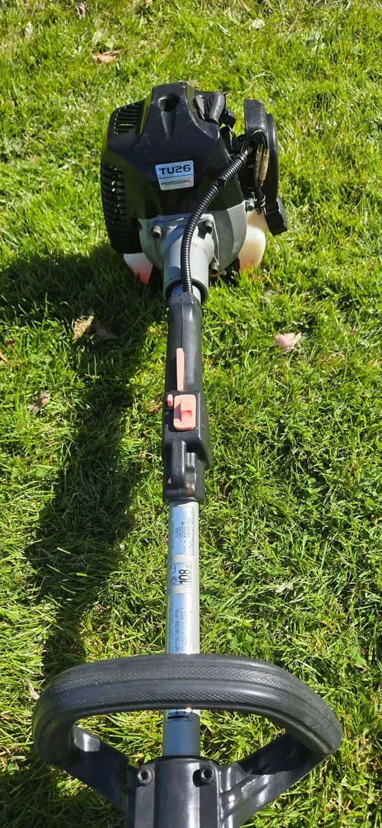 Mitsubishi strimmer - Image 1