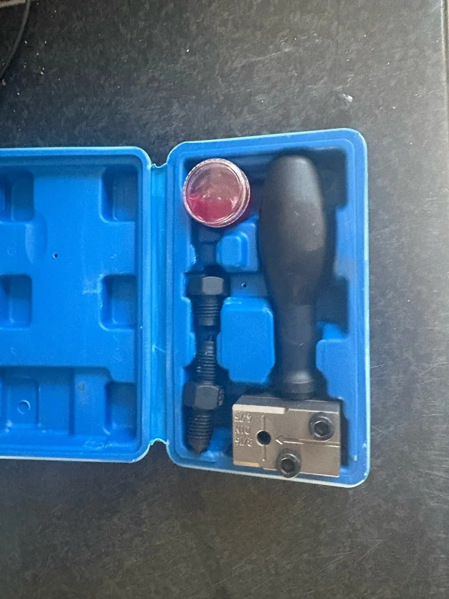 Double Flaring Tool Metal Handheld Brake Line - Image 1